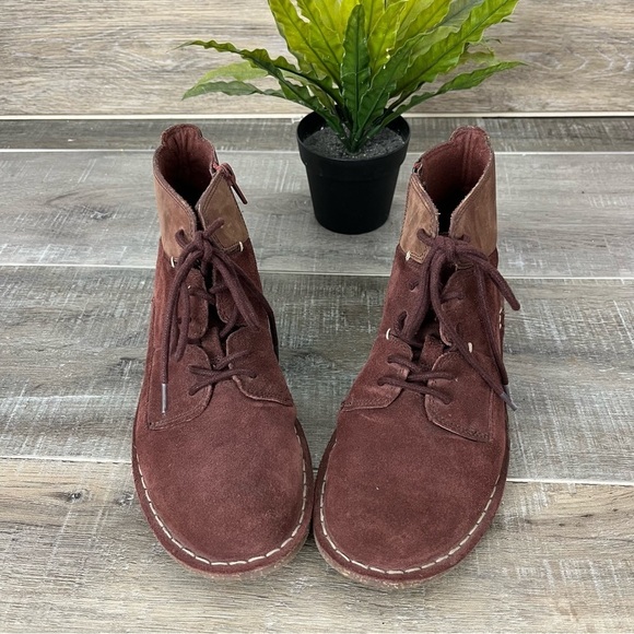 CLARKS Tamitha Key Mahogany Laced Ankle Boot Side Zipper Women’s Size 7 - Picture 7 of 16